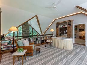 8 Heritage Island Road, New Fairfield CT 06812