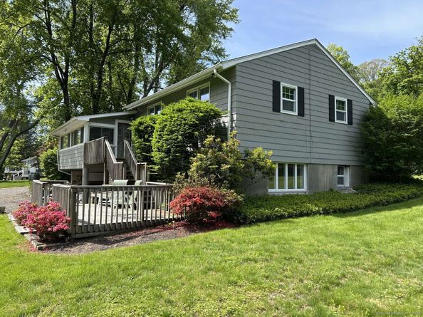 18 Great Meadow Road, Redding CT 06896