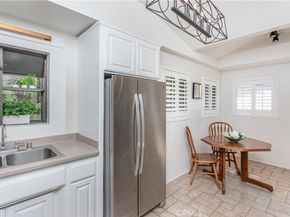 1018 E Verdugo Avenue, Burbank CA 91501