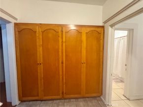 2129 W 30th St., Los Angeles CA 90018