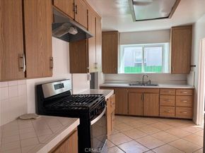 2207 S Cochran, Los Angeles CA 90016
