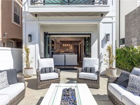 414 9th, Huntington Beach CA 92648