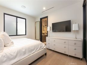 414 9th, Huntington Beach CA 92648