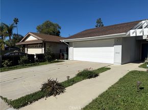 1121 Eucalyptus Ln, Pasadena CA 91103