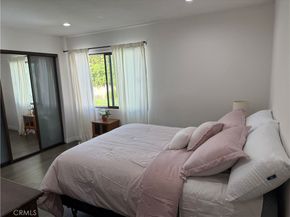 1121 Eucalyptus Ln, Pasadena CA 91103