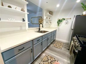 12141 Centralia 111, Lakewood CA 90715