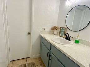 12141 Centralia 111, Lakewood CA 90715