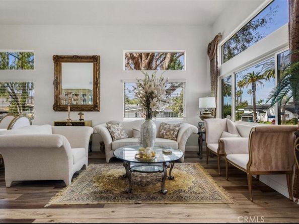 106 E 36th, Long Beach CA 90807
