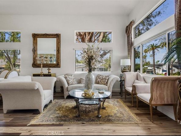 106 E 36th, Long Beach CA 90807