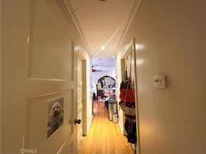 1823 Hillside Drive, Glendale CA 91208