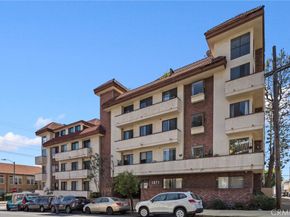 1271 Granville Avenue 102, Los Angeles CA 90025