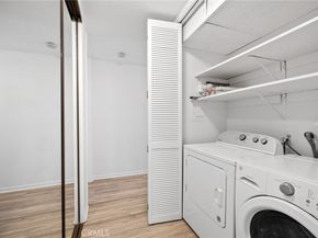 1271 Granville Avenue 102, Los Angeles CA 90025
