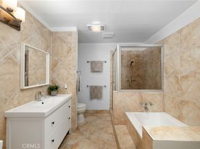 1271 Granville Avenue 102, Los Angeles CA 90025