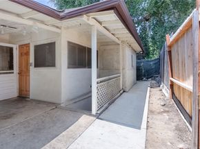 1062 Worcester Avenue, Pasadena CA 91104