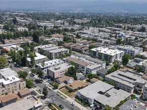 5238 Hermitage, Valley Village CA 91607