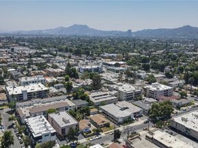 5238 Hermitage, Valley Village CA 91607