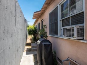 5238 Hermitage, Valley Village CA 91607