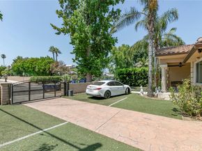 4710 Ventura Canyon Avenue, Sherman Oaks CA 91423
