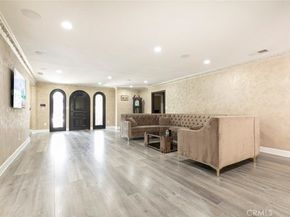 4710 Ventura Canyon Avenue, Sherman Oaks CA 91423