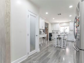 4710 Ventura Canyon Avenue, Sherman Oaks CA 91423