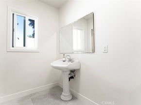 11350 Orcas Avenue, Sylmar CA 91342