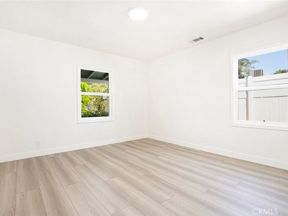 11350 Orcas Avenue, Sylmar CA 91342
