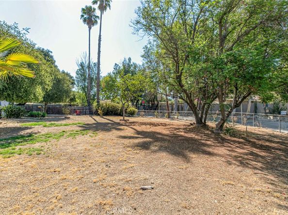 11350 Orcas Avenue, Sylmar CA 91342