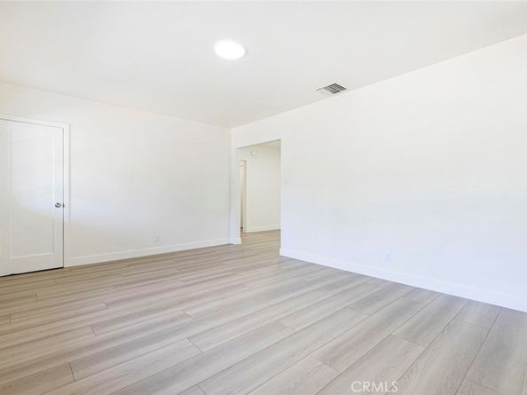 11350 Orcas Avenue, Sylmar CA 91342