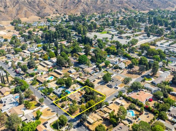 11350 Orcas Avenue, Sylmar CA 91342