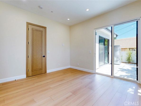 421 N Catalina Street, Burbank CA 91505