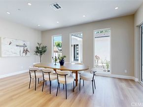 421 N Catalina Street, Burbank CA 91505