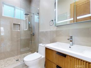 421 N Catalina Street, Burbank CA 91505