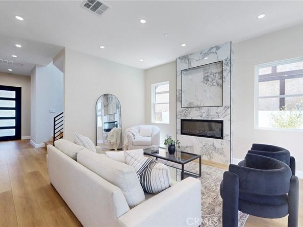 421 N Catalina Street, Burbank CA 91505