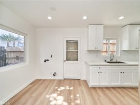 1103 S Hobart Boulevard, Los Angeles CA 90006