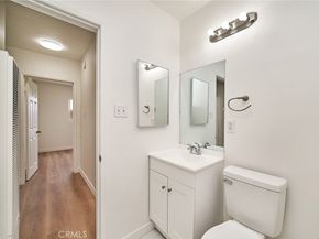 1103 S Hobart Boulevard, Los Angeles CA 90006