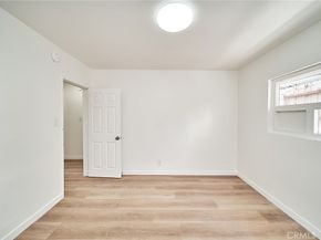 1103 S Hobart Boulevard, Los Angeles CA 90006