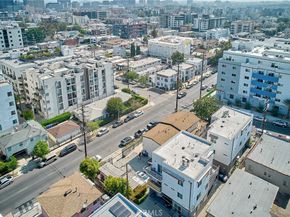 1103 S Hobart Boulevard, Los Angeles CA 90006