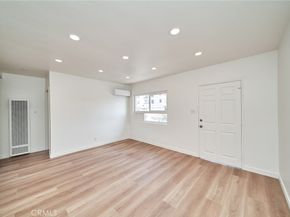 1103 S Hobart Boulevard, Los Angeles CA 90006