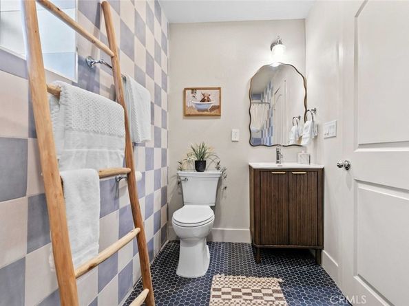 10208 Wilsey Avenue, Tujunga CA 91042