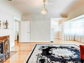 1610 N Hobart Boulevard, Los Angeles CA 90027