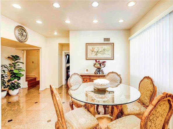 1610 N Hobart Boulevard, Los Angeles CA 90027