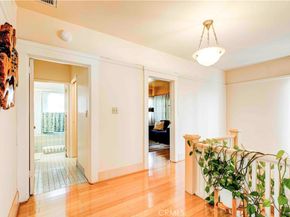 1610 N Hobart Boulevard, Los Angeles CA 90027