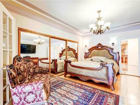 1610 N Hobart Boulevard, Los Angeles CA 90027