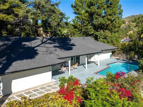 10534 Colebrook, Shadow Hills CA 91040