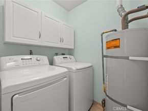 5017 Cartwright 3, North Hollywood CA 91601