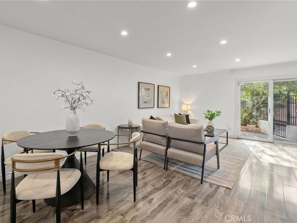 5017 Cartwright 3, North Hollywood CA 91601