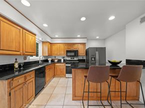 5017 Cartwright 3, North Hollywood CA 91601