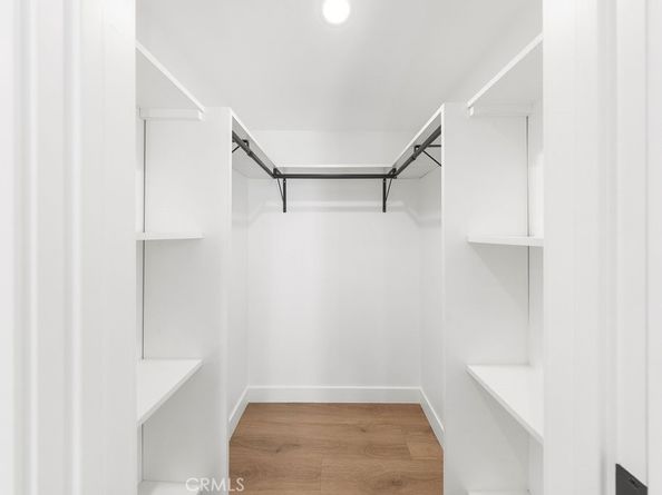 5700 Vista Del Monte, Sherman Oaks CA 91411