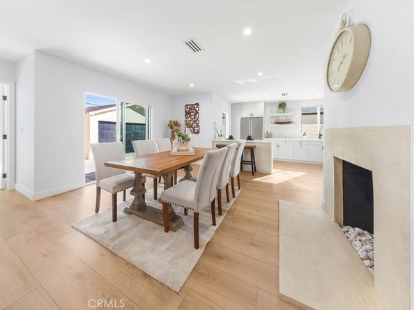 5700 Vista Del Monte, Sherman Oaks CA 91411