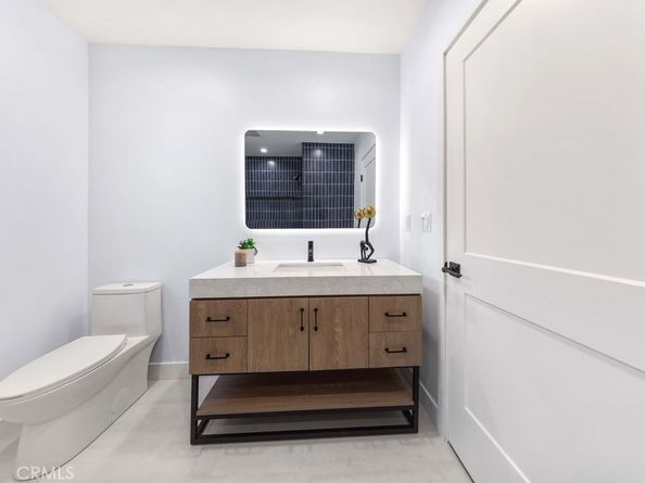 5700 Vista Del Monte, Sherman Oaks CA 91411